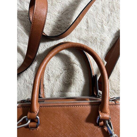 Guess Los Angeles Brown Faux Leather Crossbody Handbag With Detachable Strap - Picture 14 of 14